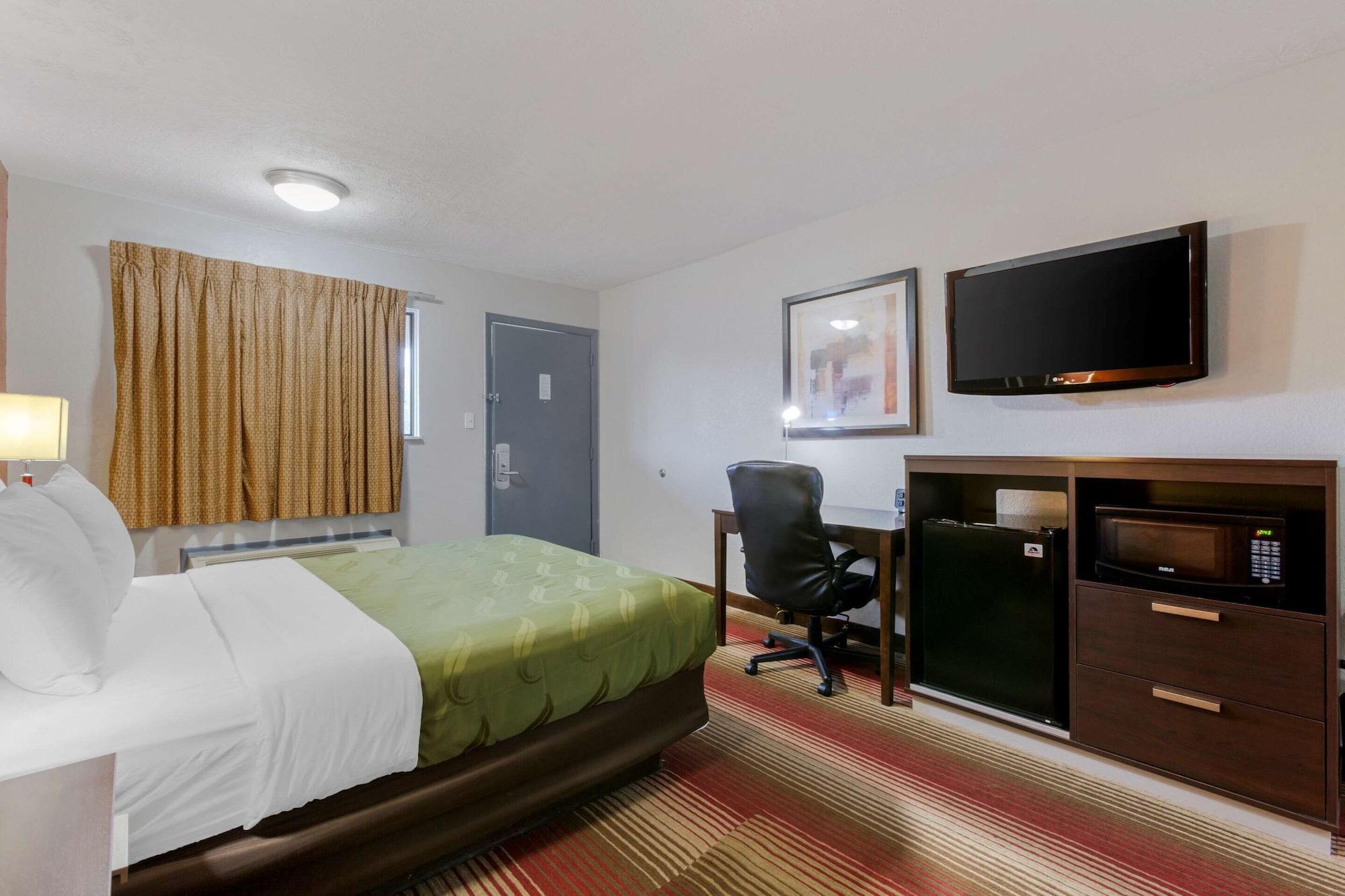 Quality Inn Columbus-East Exterior photo