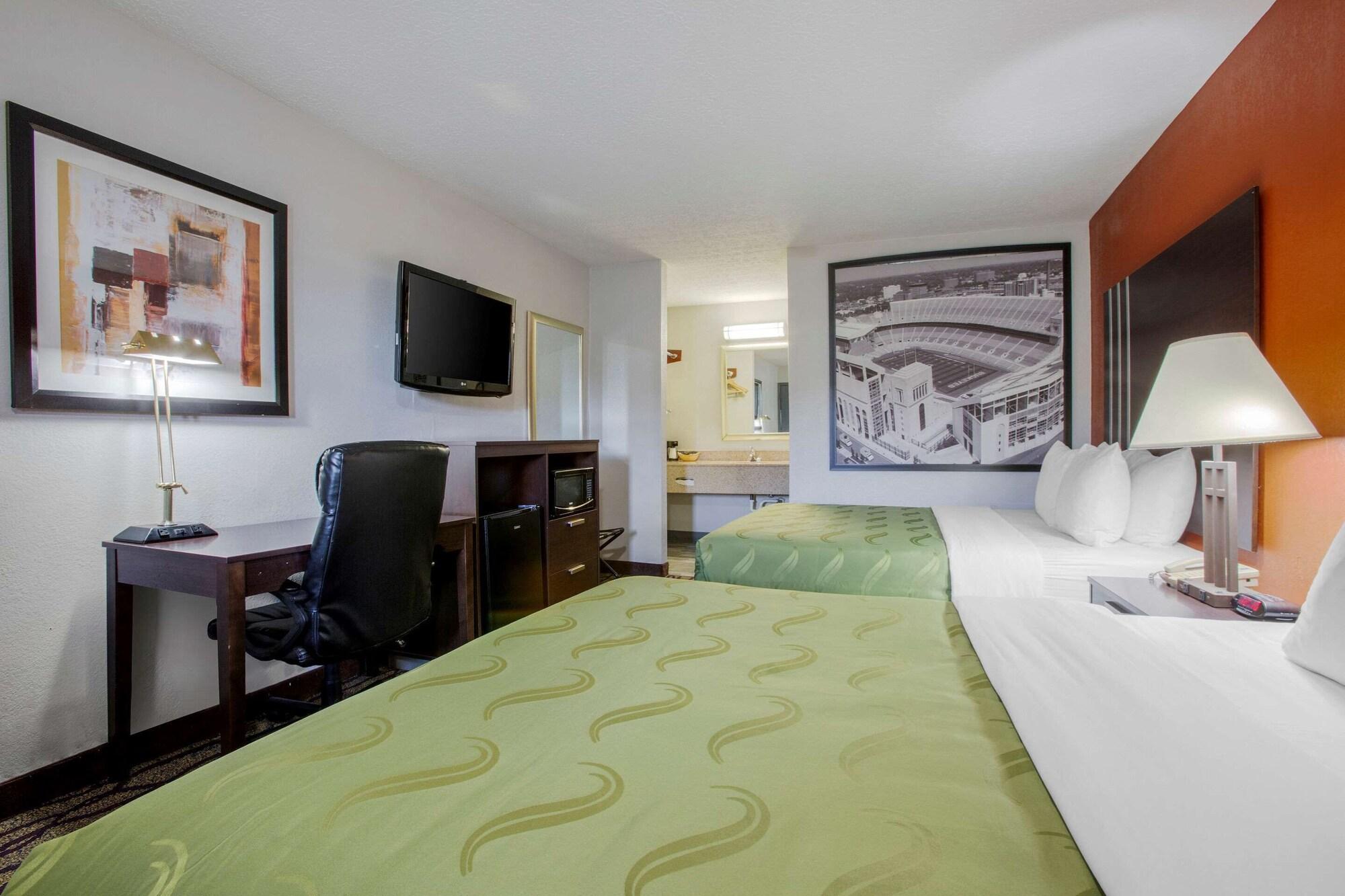 Quality Inn Columbus-East Exterior photo