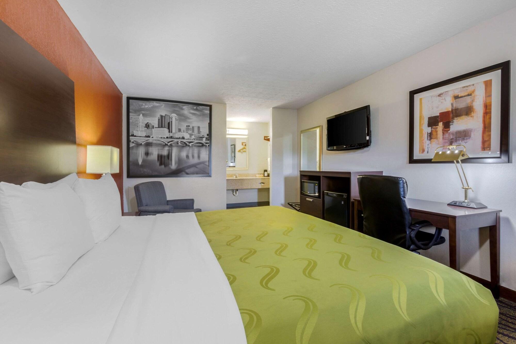 Quality Inn Columbus-East Exterior photo